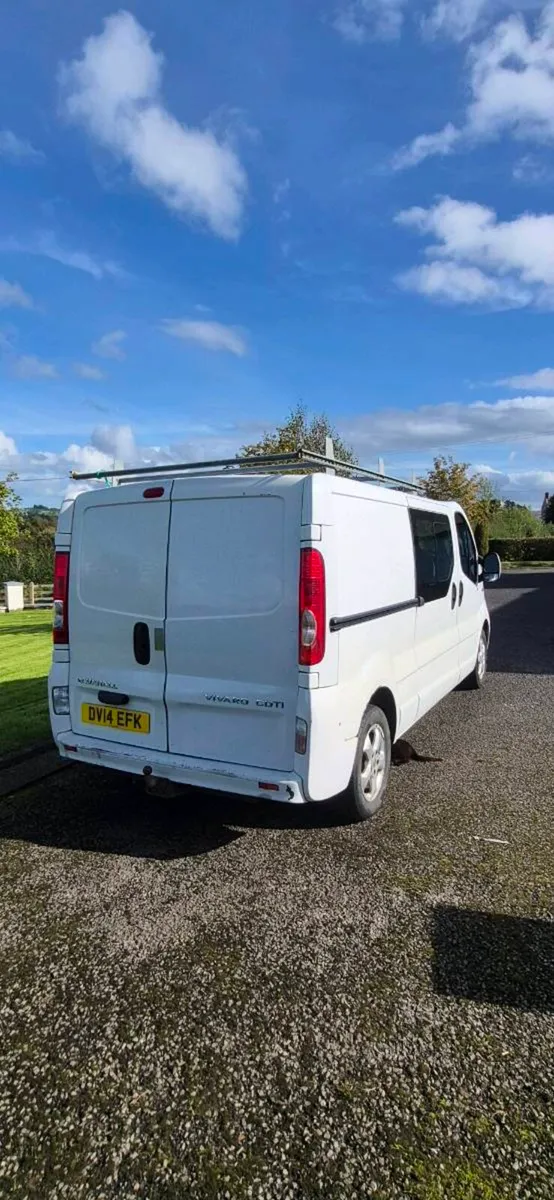 Vauxhall vivaro Crewe cab van - Image 2