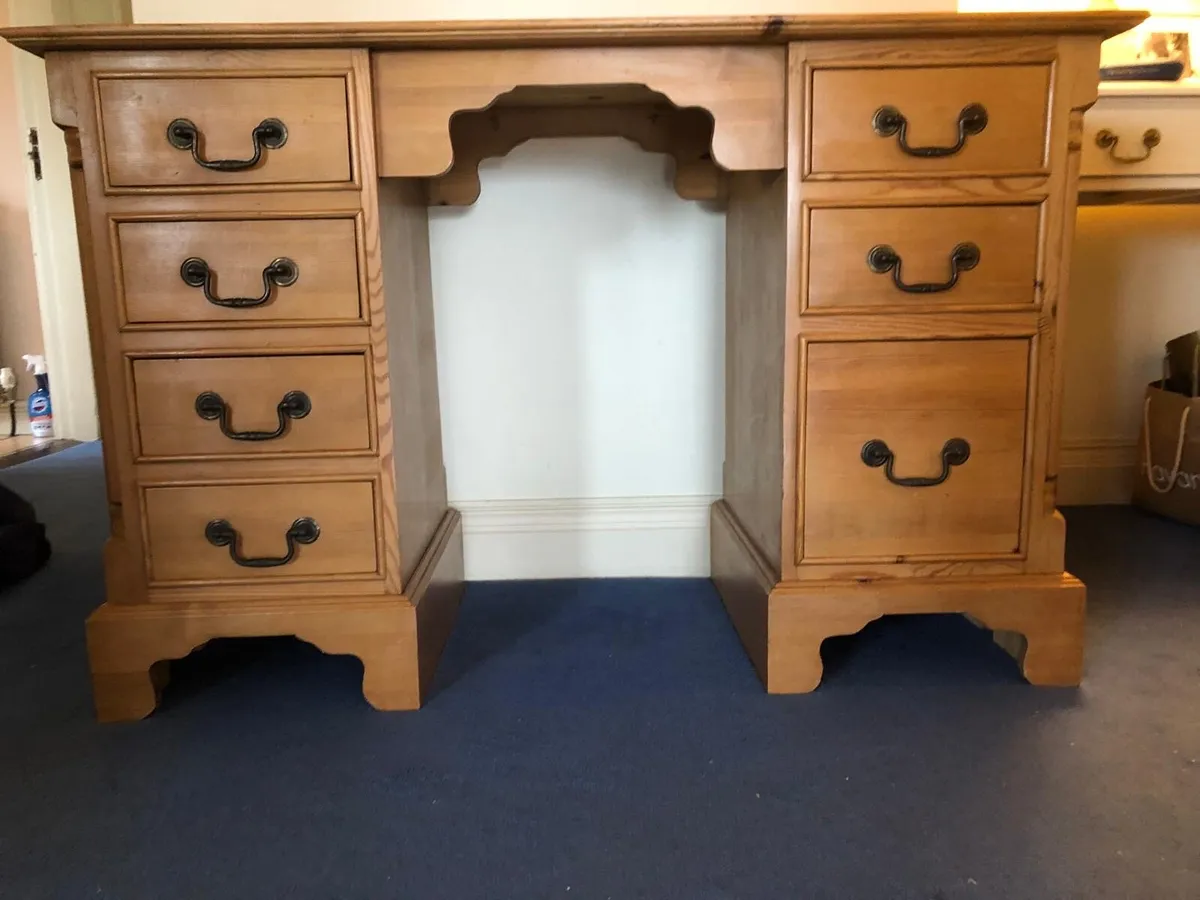 Pine desk/dresser