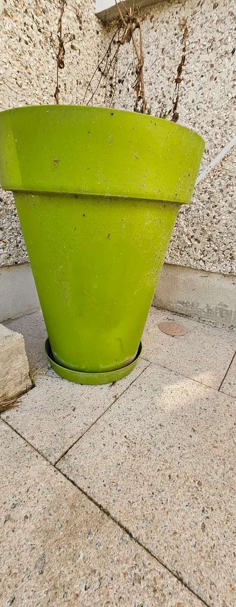 Large Green Planter Pot - Image 2