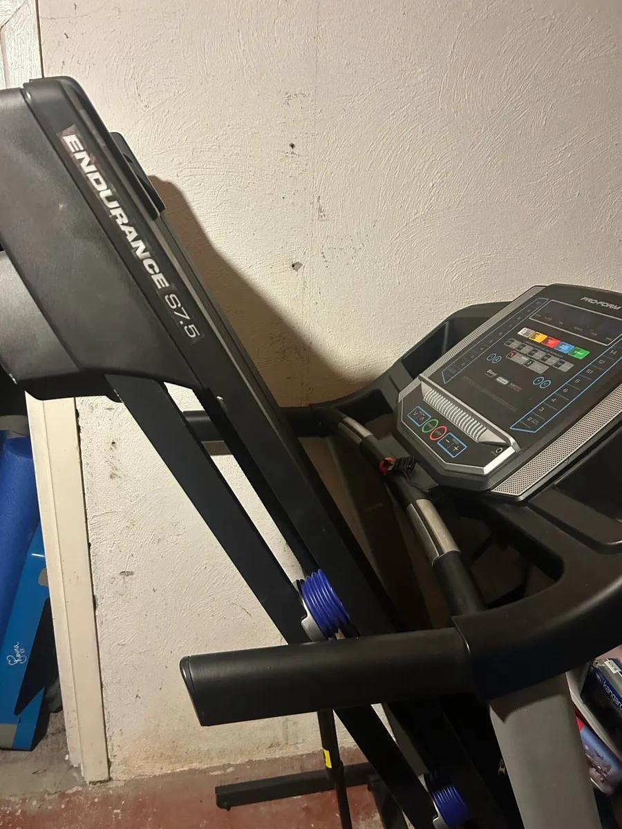 Treadmill - Image 4