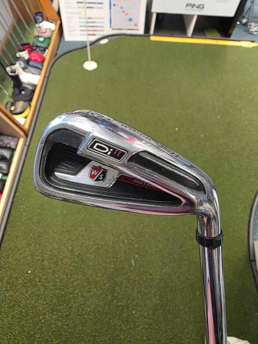 Wilson Staff D11 Irons - Image 2