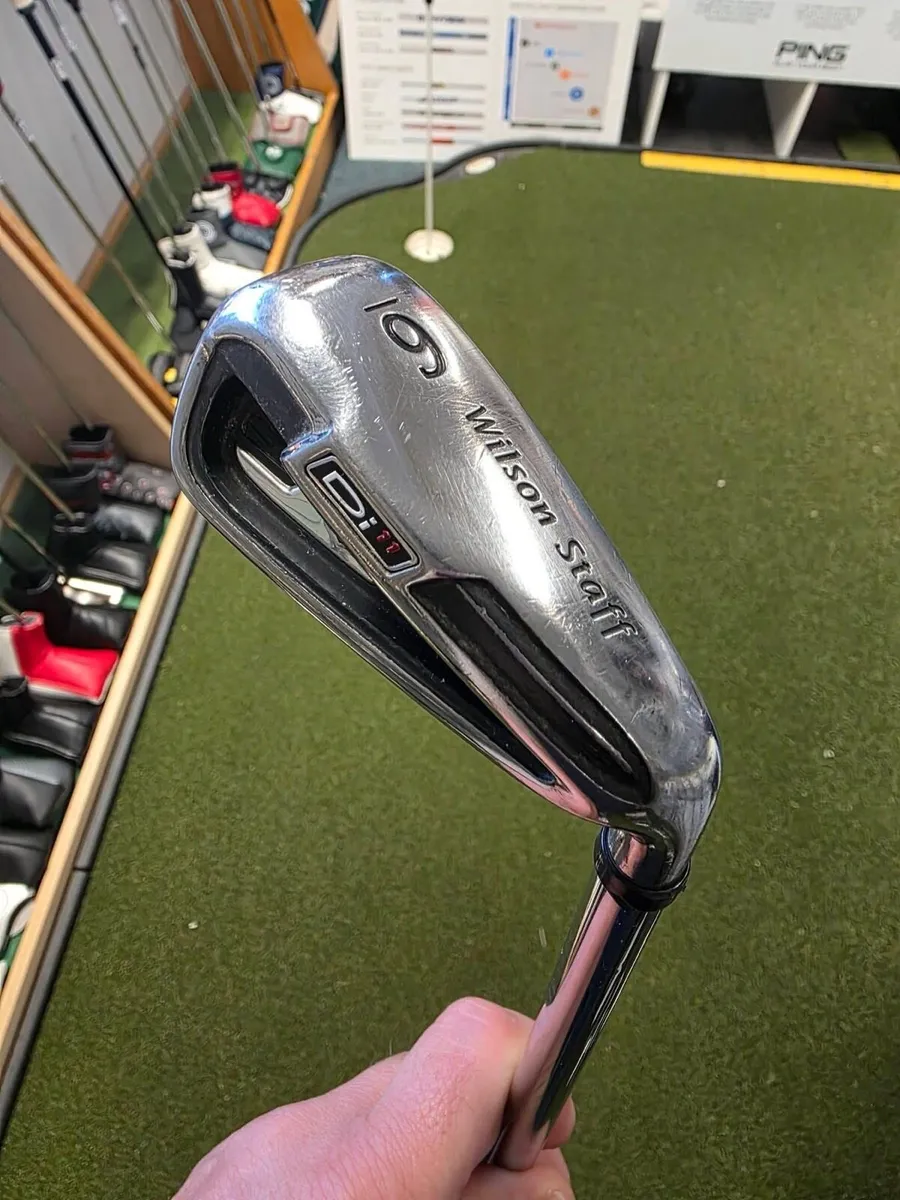 Wilson Staff D11 Irons - Image 3