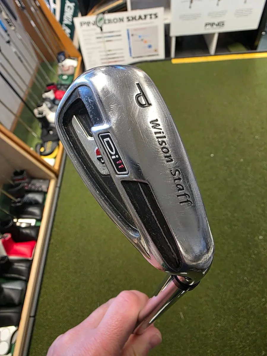 Wilson Staff D11 Irons - Image 4