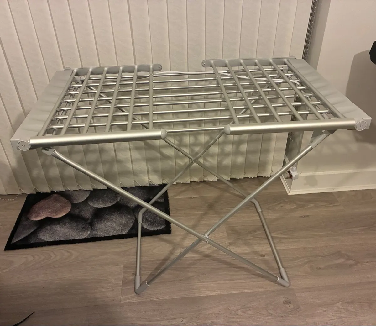 Heated Clothes Airer - Image 4