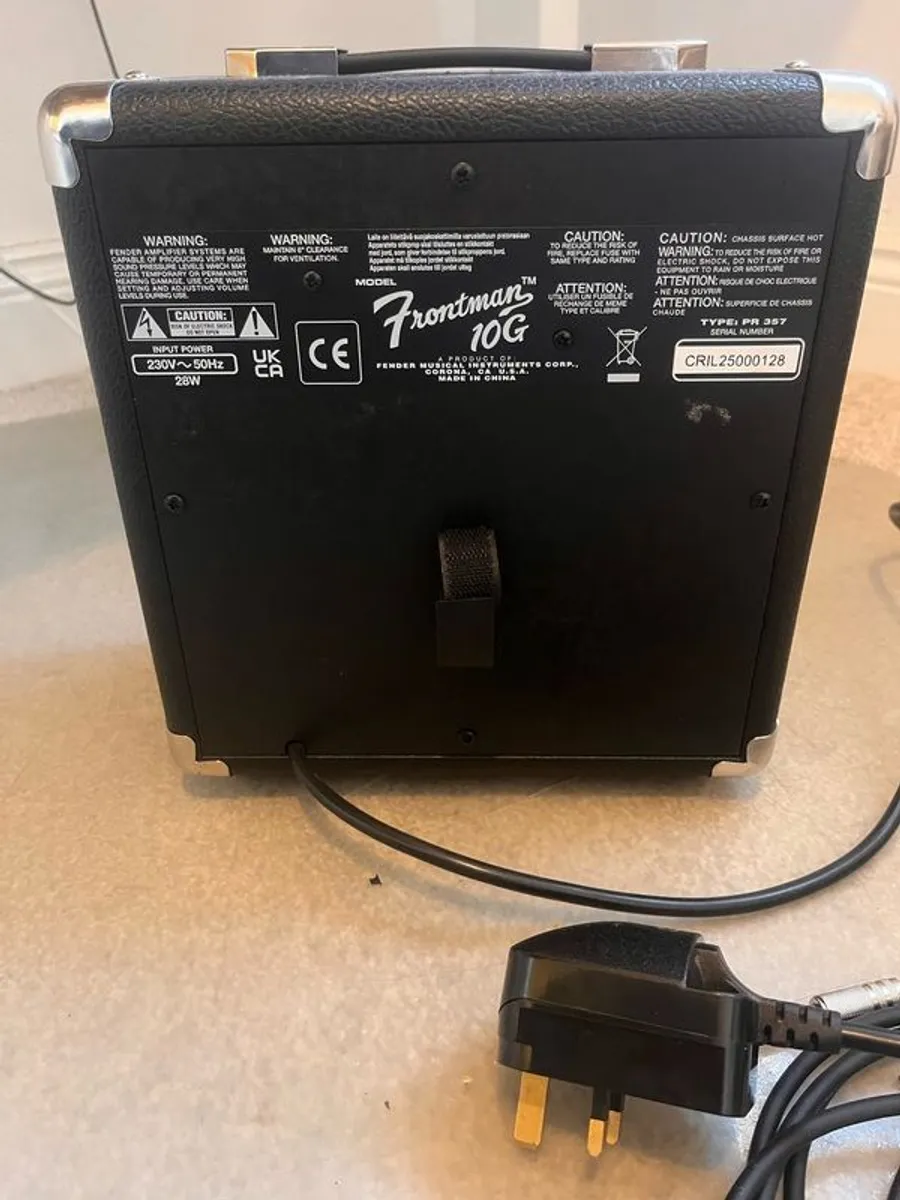 Fender Frontman 10g amp - Image 2