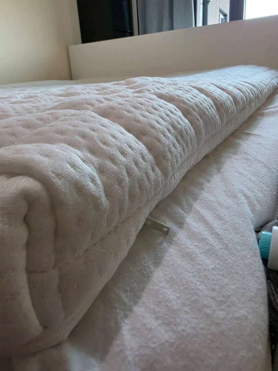 Mattress topper - Image 2