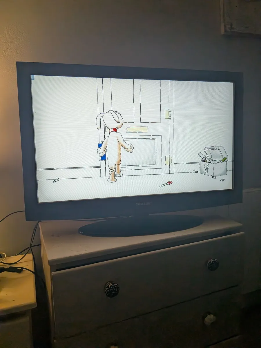 Samsung 32 inch Tv - Image 1