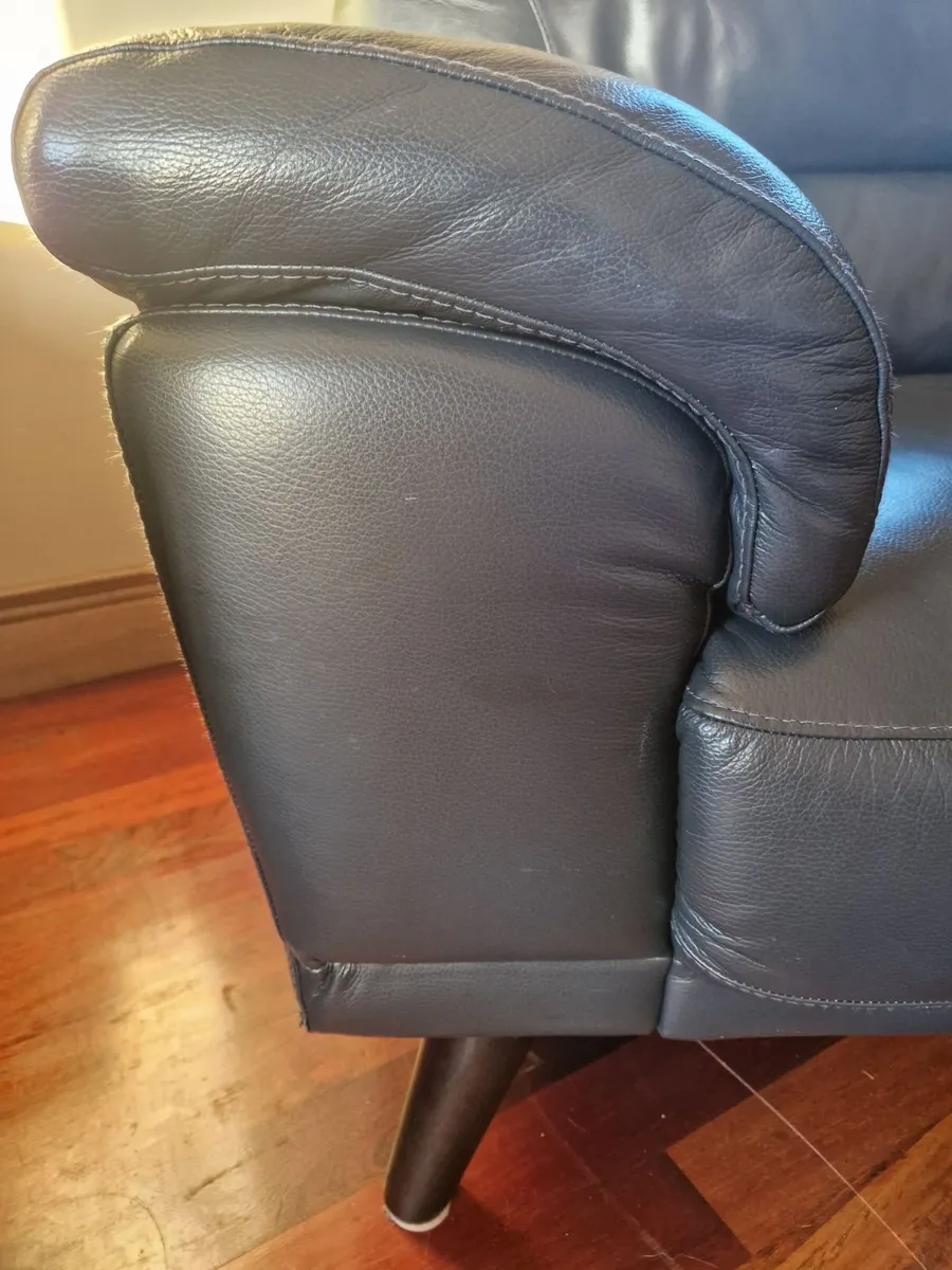 Three piece leather suite - need it gone! Longford - Image 3
