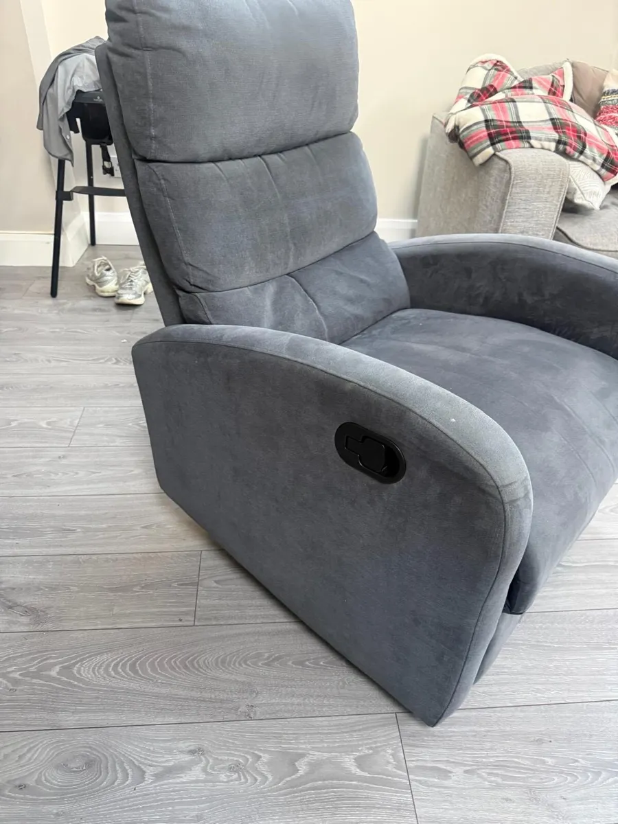 Arm chair - Image 2