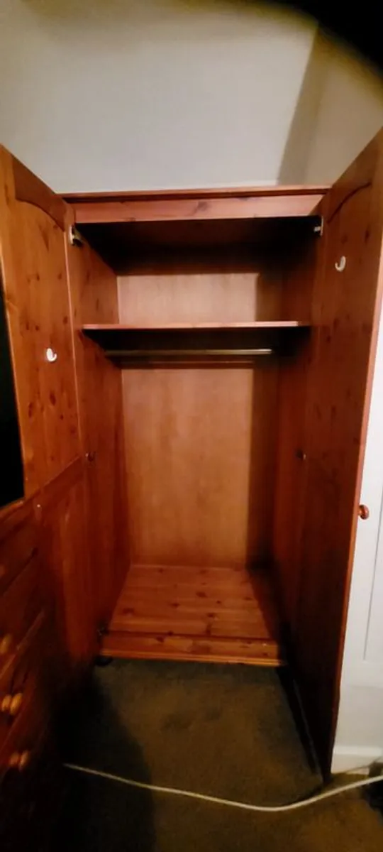 Wardrobe - Image 2