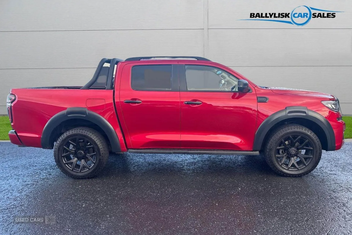 GWM Other 2.4D 183PS Vanta Auto 4WD in Lunar Red w - Image 3