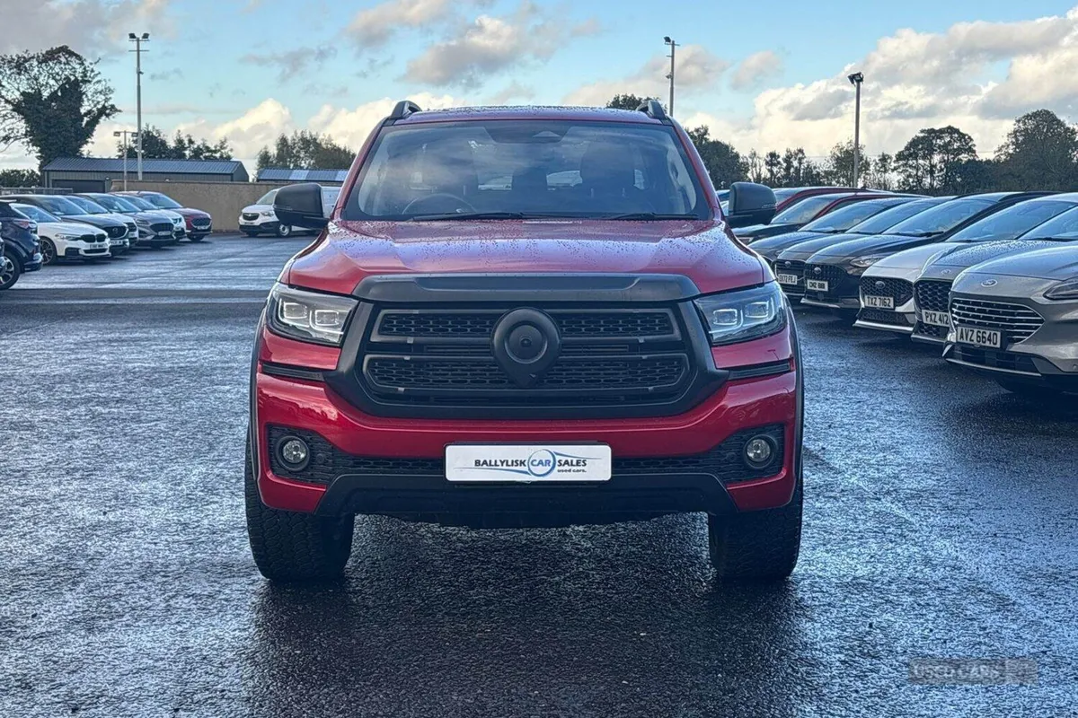 GWM Other 2.4D 183PS Vanta Auto 4WD in Lunar Red w - Image 4