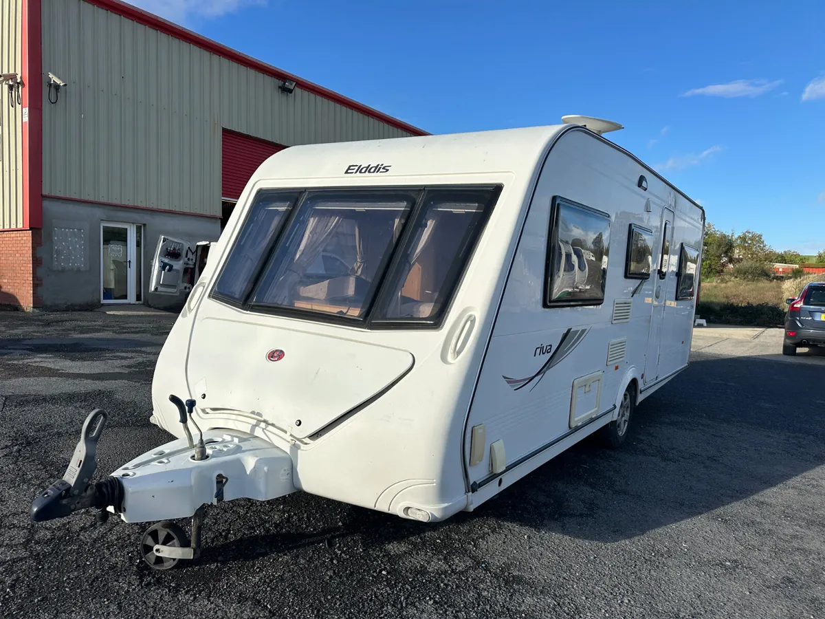 🚨 6 Berth Triple Bunk with Awning 🚨 - Image 2