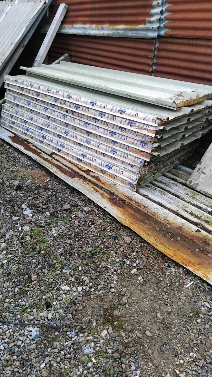 Kingspan Cladding sheets 8 foot lengths - Image 1