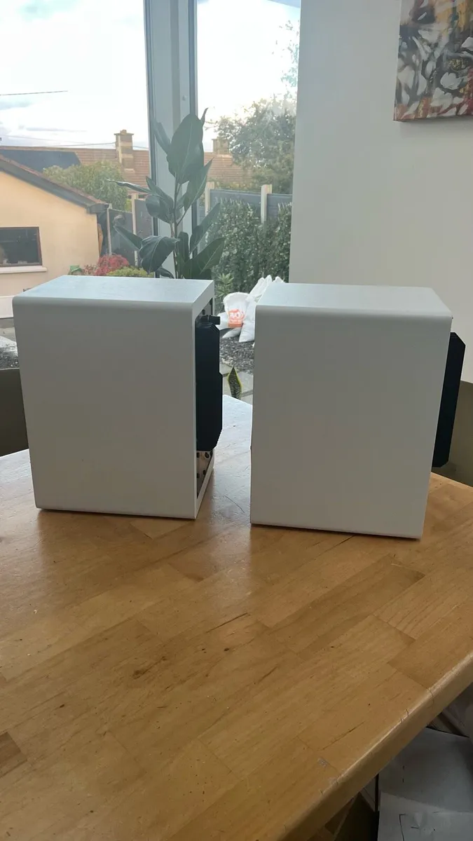 Yamaha HS7 Speakers - Image 3