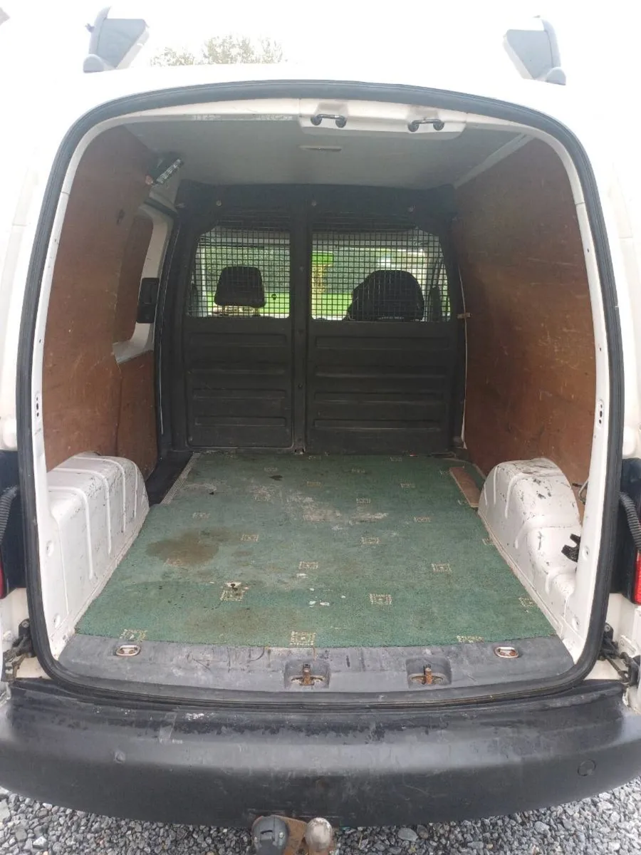 Vw Caddy 2.0tdi 140bhp - Image 4