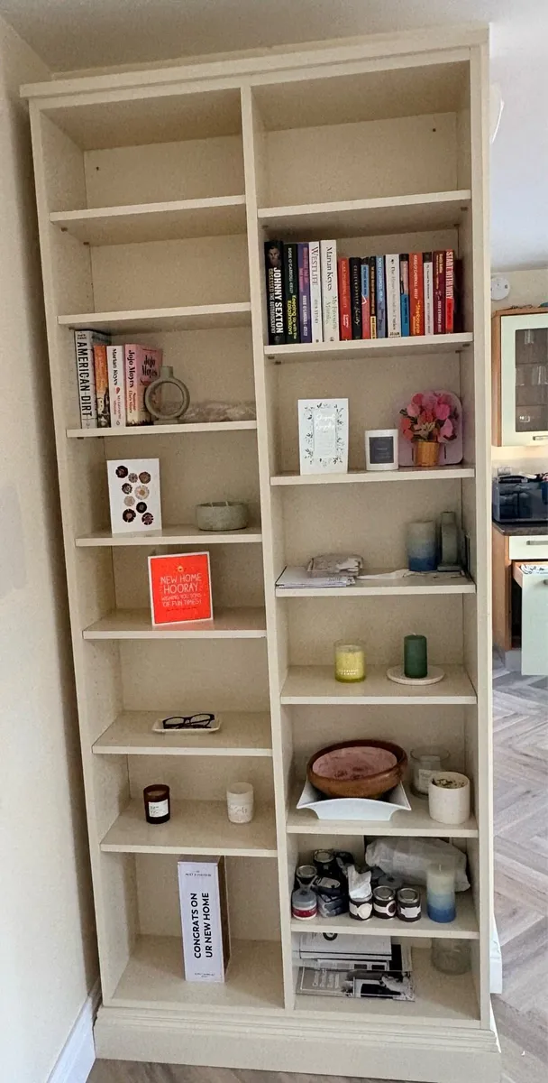 Book Shelf