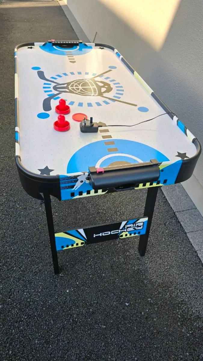 Air Hockey Table - Image 2