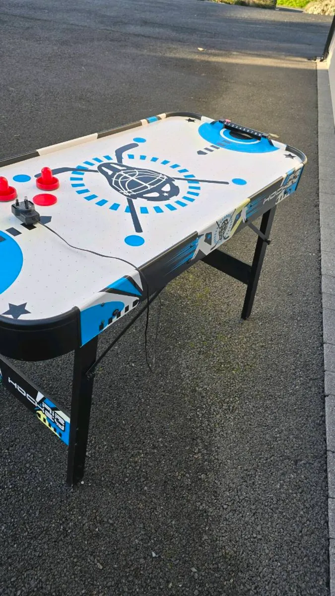Air Hockey Table - Image 3