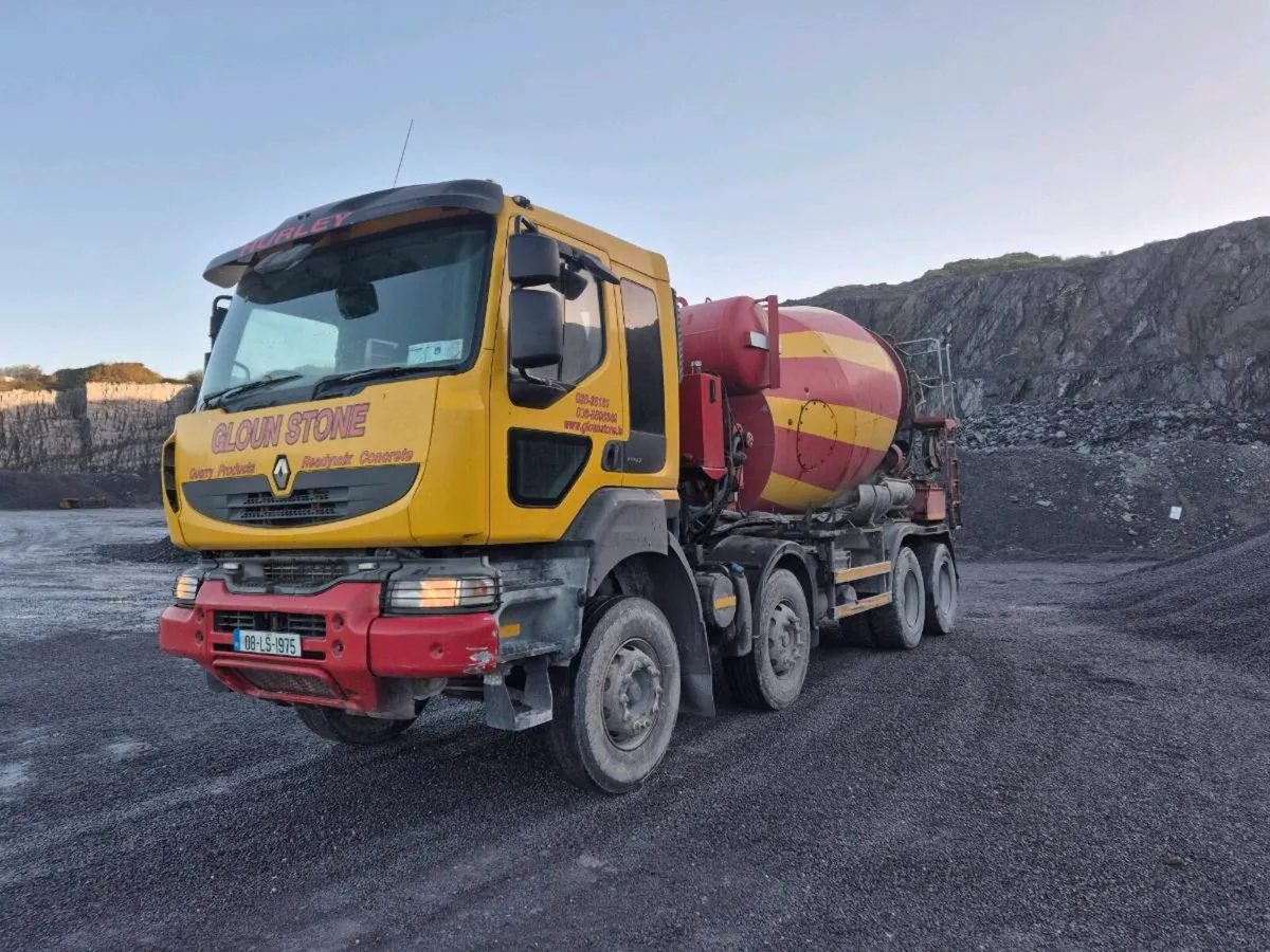 Renault kerax mixer - Image 2