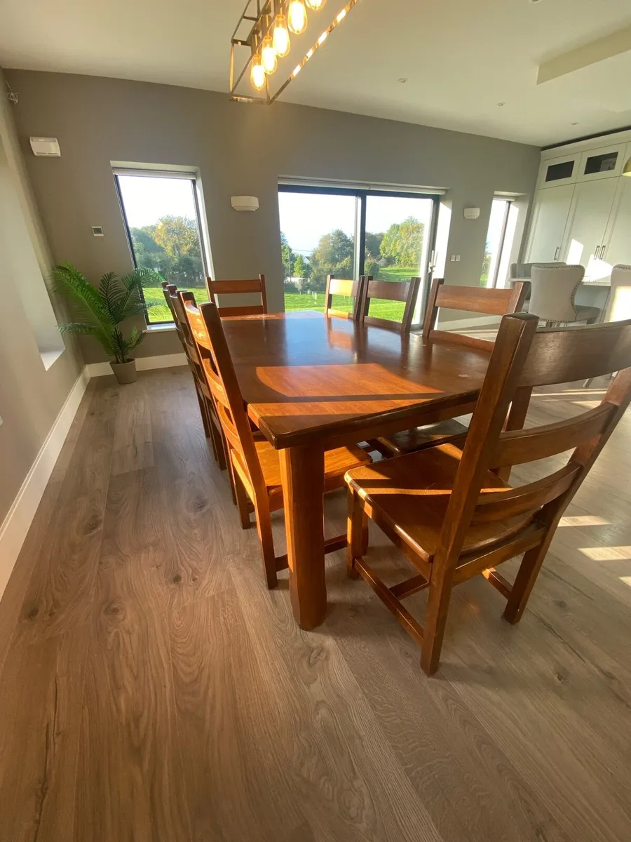Table and 8 Chairs - Image 2