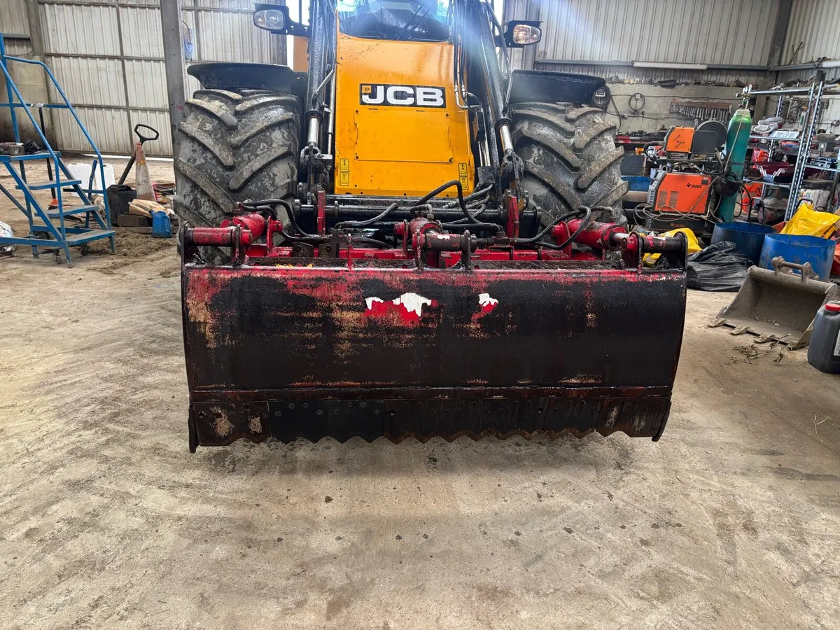 Silage grab - Image 1