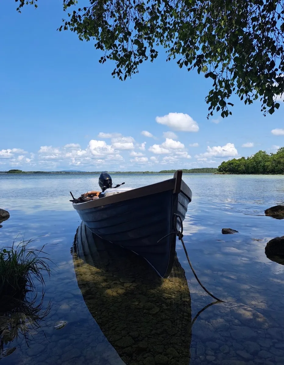 19’ Lake Boat, 15hp Engine and Trailer - Image 2