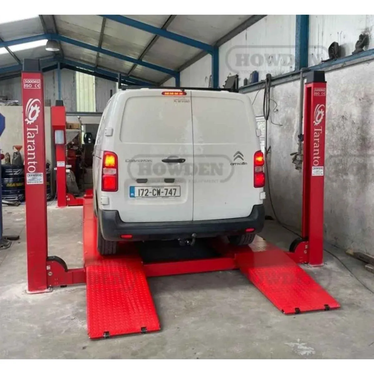 Taranto 4 post 5 Ton Automotive Car Lift - Image 4
