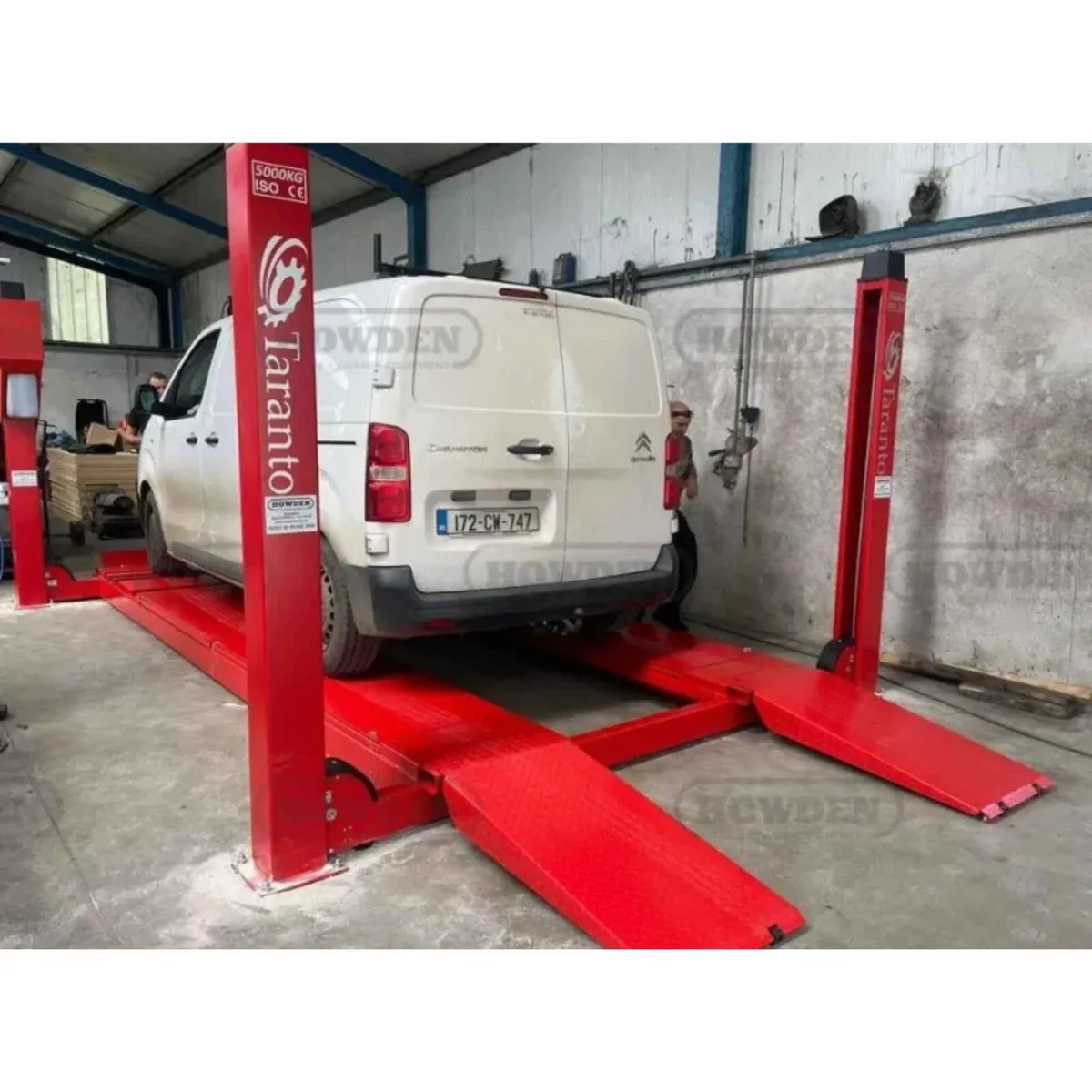 Taranto 4 post 5 Ton Automotive Car Lift - Image 3