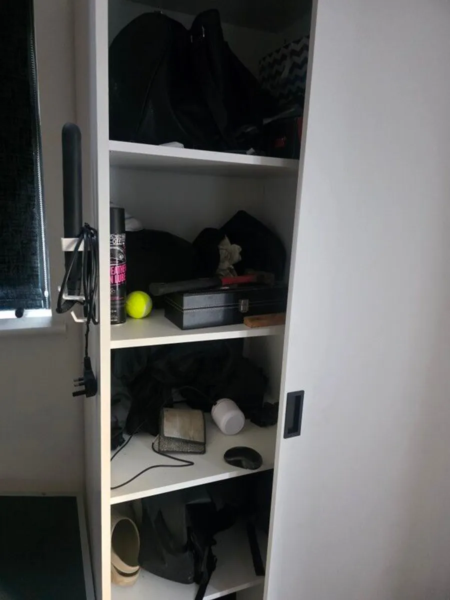 wardrobe - Image 2