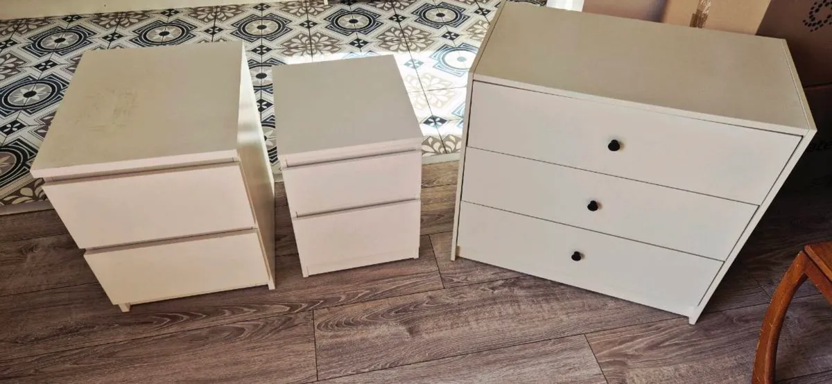 Ikea bedroom drawer set - Image 1