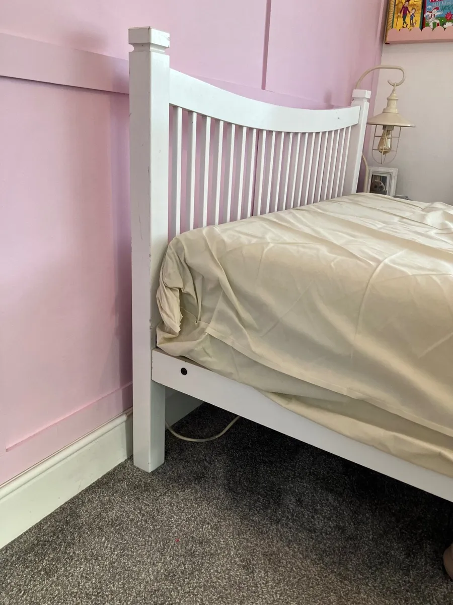 Small Double (4ft wide) Bed and mattress - Image 3