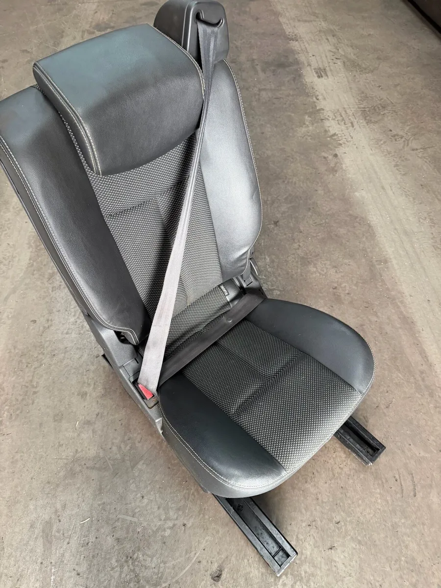 Half leather seats for project/Camper/Transporter/ - Image 3
