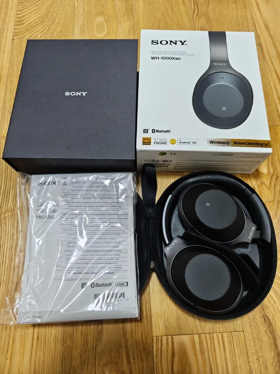 Sony WH-1000XM2 Wireless Noise Cancelling Headphon - Image 1