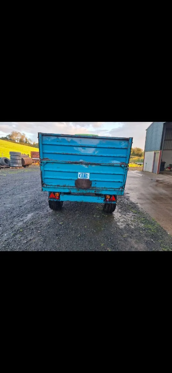 Tipping trailer - Image 3