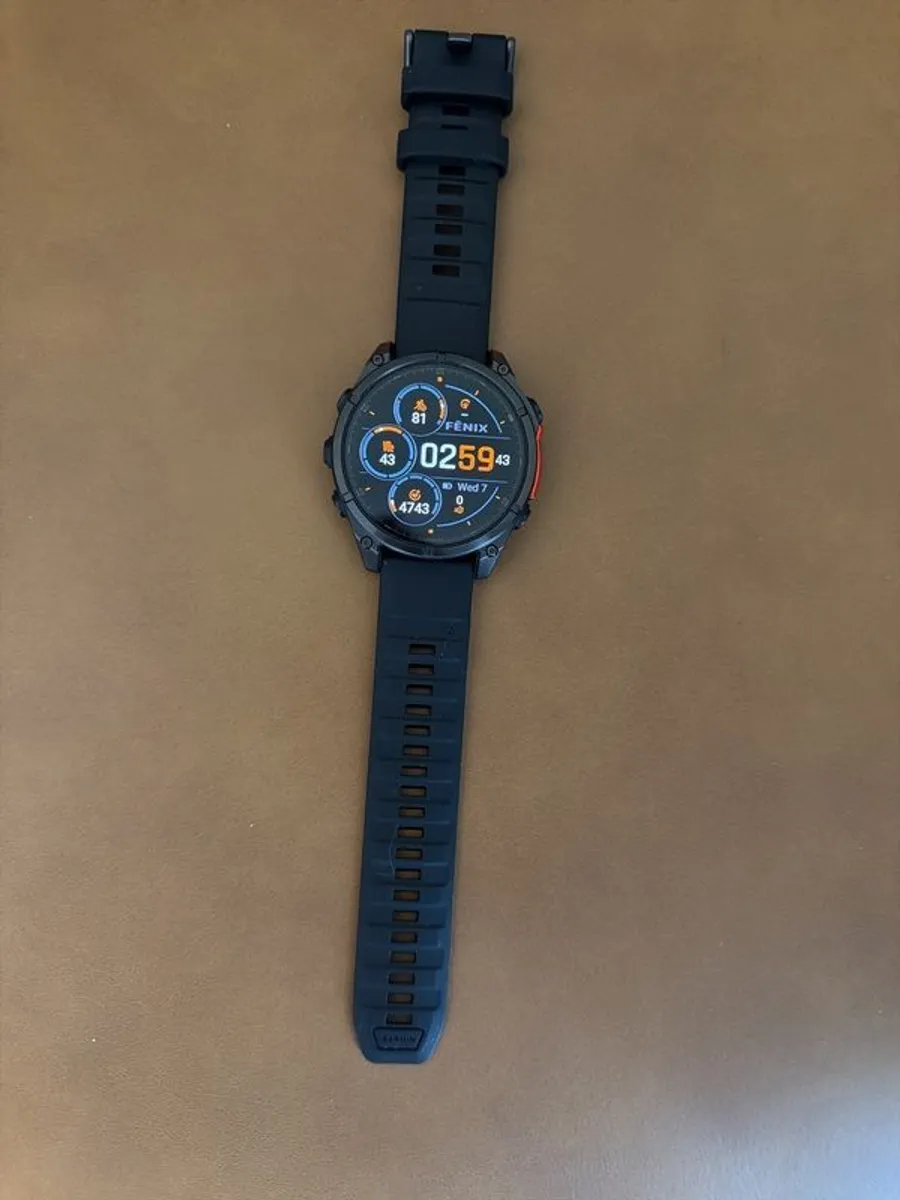 Garmin Fenix 8 - Image 2