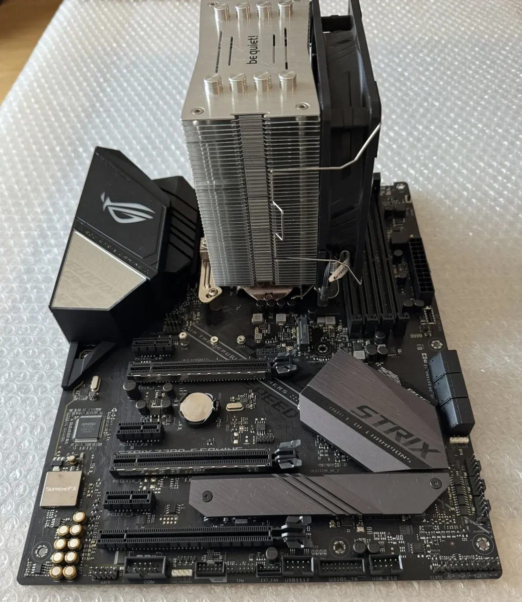 i9 9900k + Asus Motherboard + Cpu Cooler = bundle - Image 2