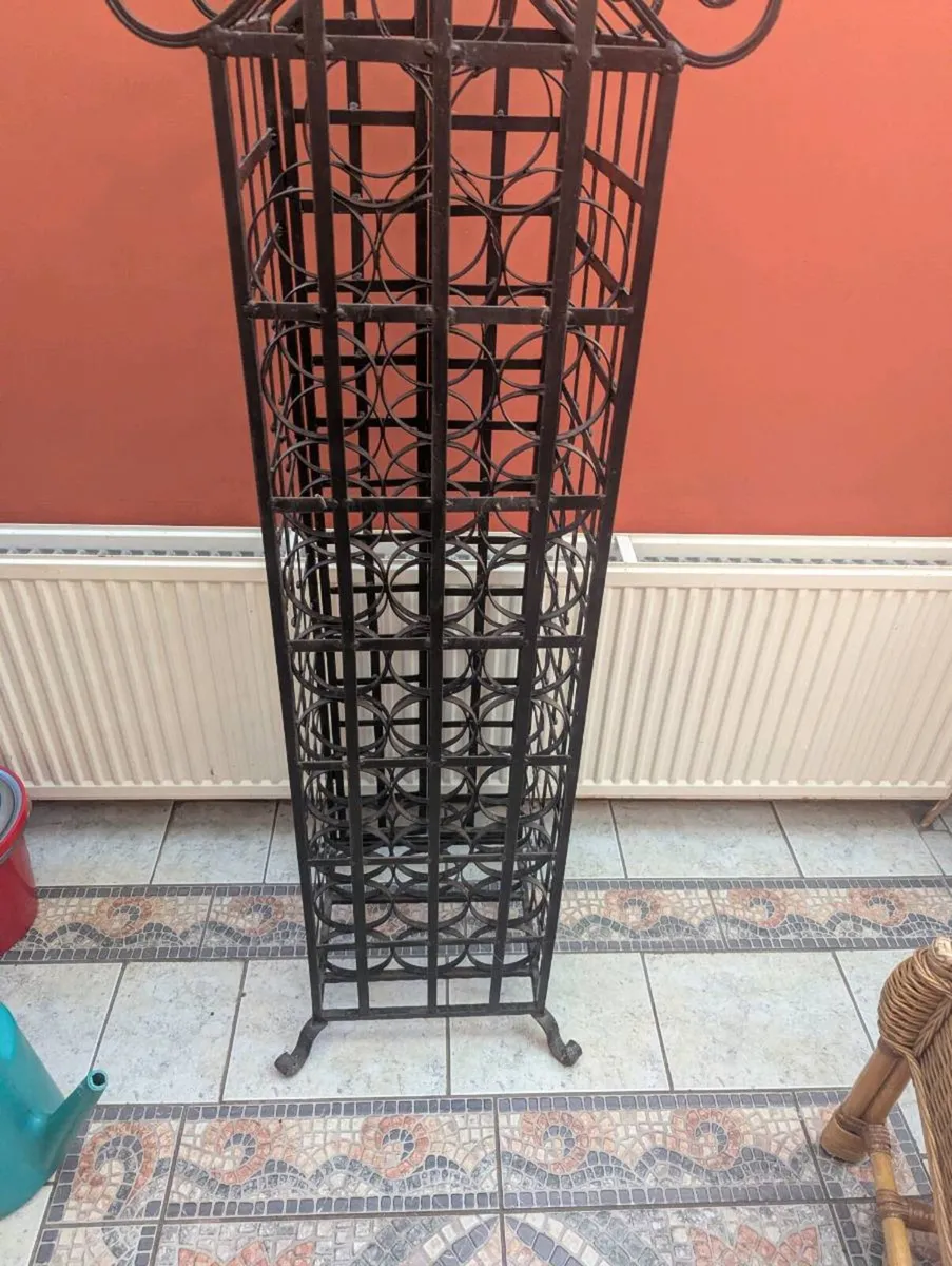 Wine rack - Image 1