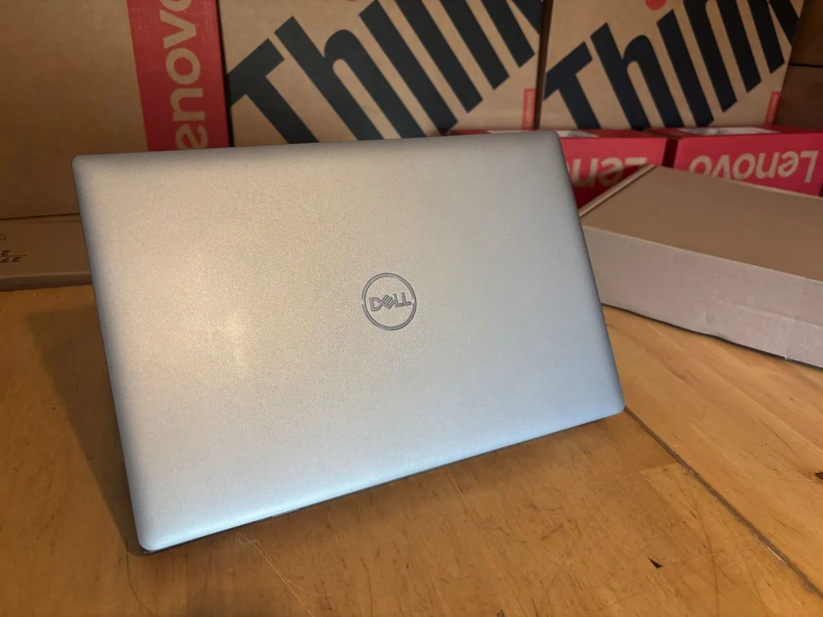 Dell Precision 3560 Workstations-i7-32GB-Graphics - Image 3