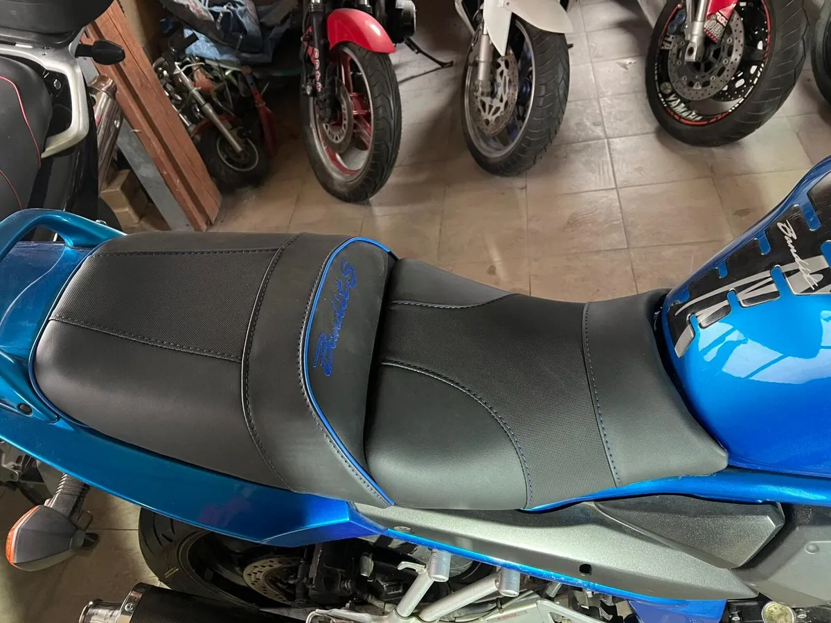 Suzuki bandit 650 custom  made seat - Image 2