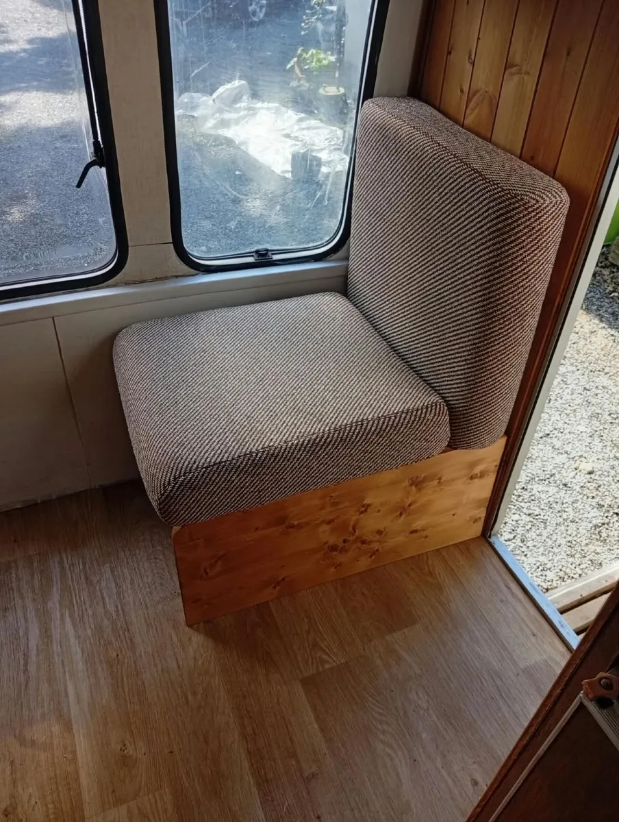 Caravan - Image 3