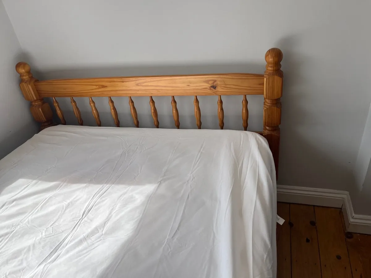 Double beds - Image 2