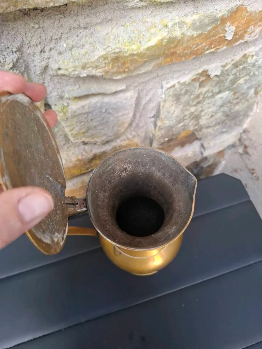Brass pitcher - Image 3