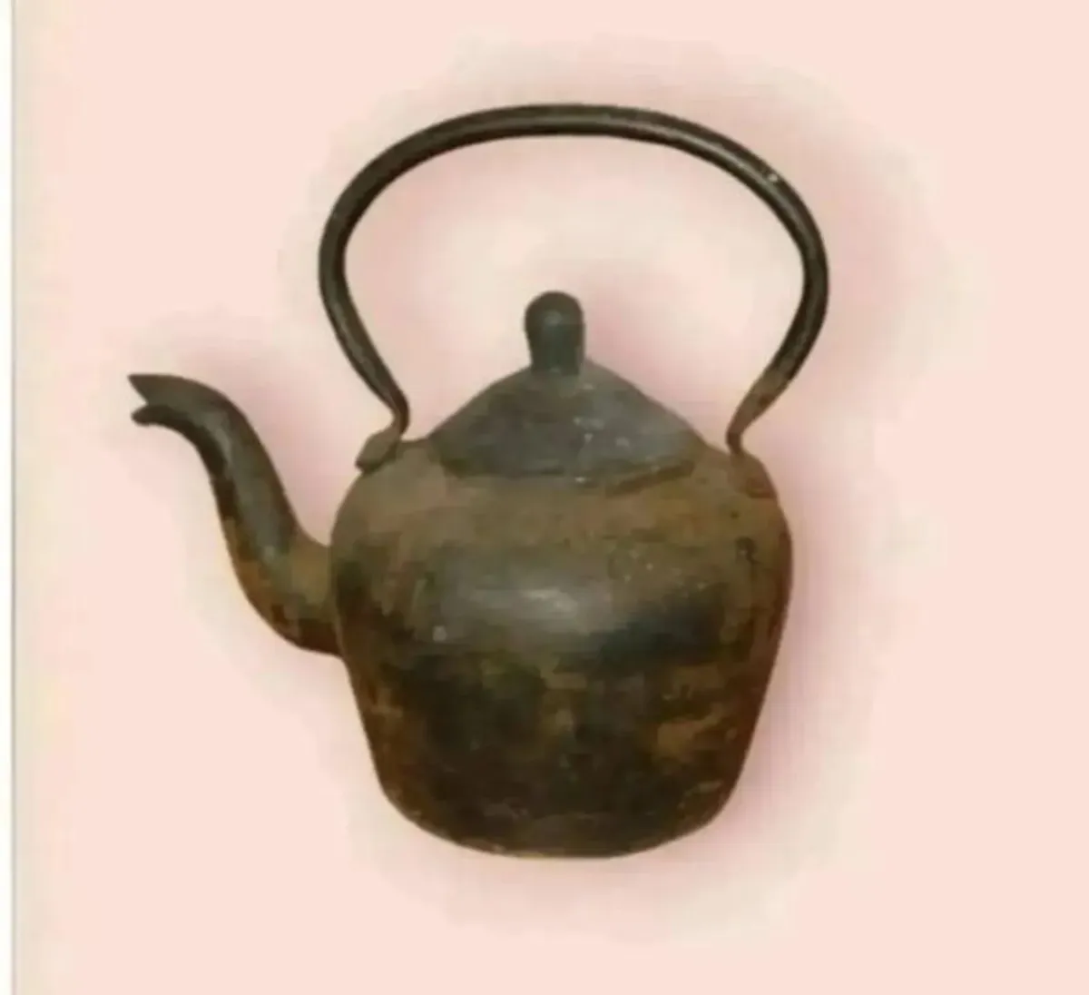Victorian Cast Iron Kettle - Image 4