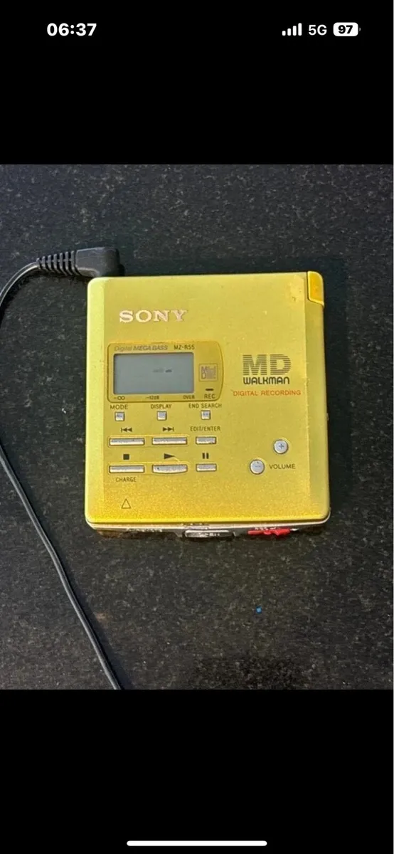 Sony mini disk player - Image 1
