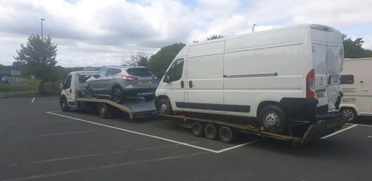 Peugeot Boxer  RECOVERY LOW MILEAGE - Image 3