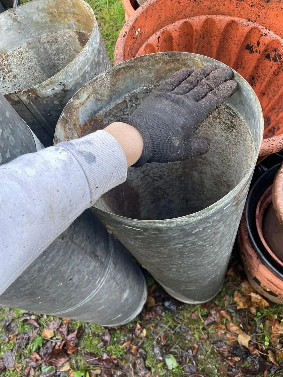 3 large metal pipes - Image 2