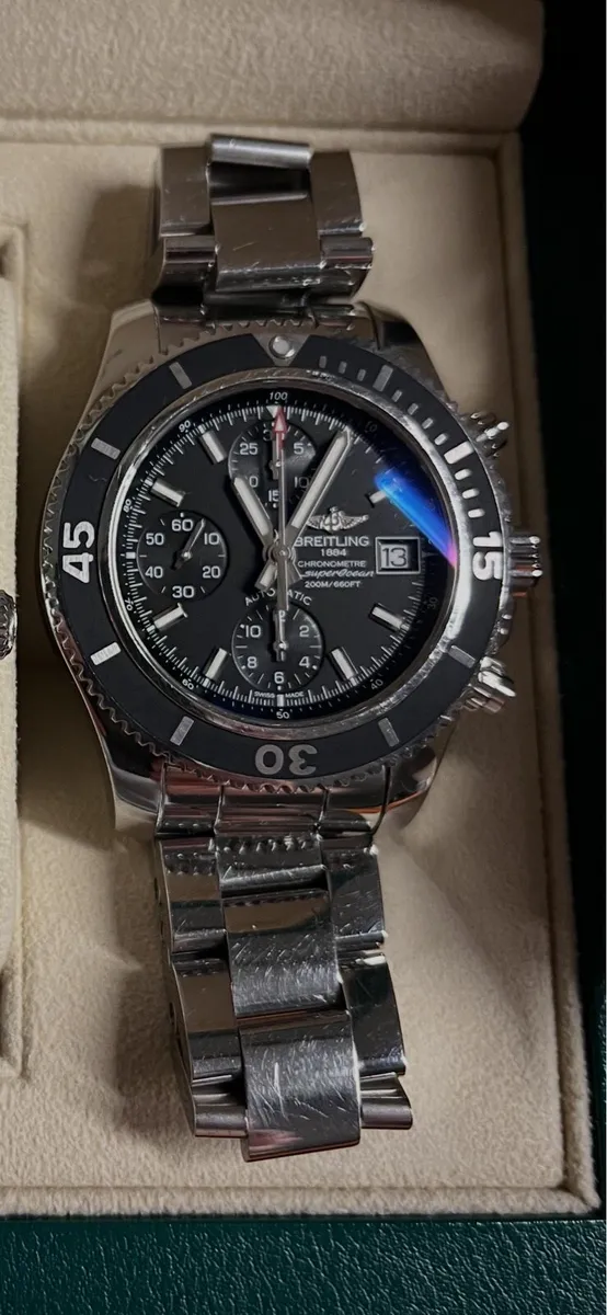 Breitling Superocean Automatic 42 - Image 4