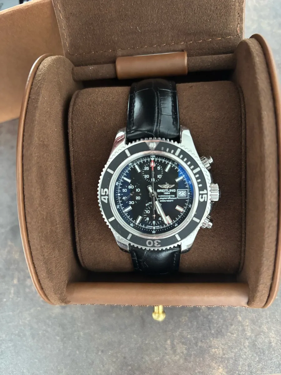 Breitling Superocean Automatic 42 - Image 1