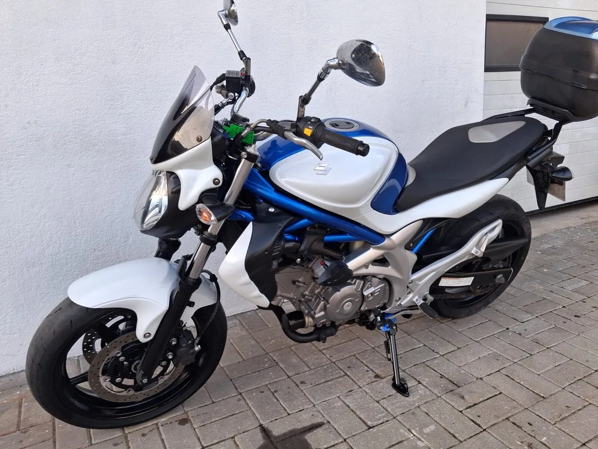 Suzuki gladius 650 - 18127 miles - Image 2